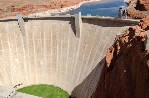 At Lake powell Barajı — Stok fotoğraf