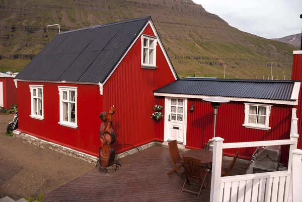 Røde huse i Island - Stock-foto