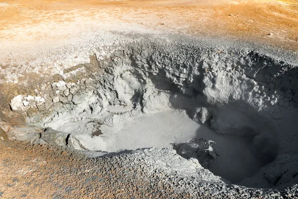 沸腾的泥浆在冰岛 — 图库照片