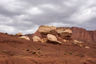 yolda doğal dolaşık yol Capitol resif Milli Parkı'nda Amerika Birleşik Devletleri