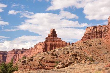 yolda doğal dolaşık yol Capitol resif Milli Parkı'nda Amerika Birleşik Devletleri