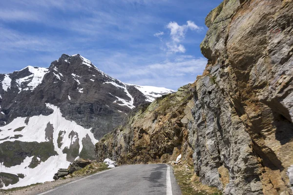 Caminos Montaña Entre Ceresole Reale Colina Nivolet Alrededor Del Lago — Foto de Stock