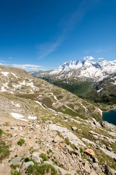 Strade Montagna Tra Ceresole Reale Colle Nivolet Intorno Lago Serr — Foto Stock