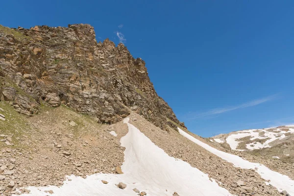 Krajinná Hora Mezi Ceresole Reale Nivolet Kopcem Kolem Jezera Serr — Stock fotografie