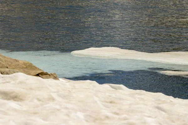 Serr Gölü Etrafındaki Ceresole Reale Nivolet Tepesi Arasındaki Manzara Dağı — Stok fotoğraf