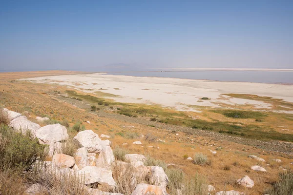 Krajobraz Drodze Antelope Island State Park Mieście Słone Jezioro Utah — Zdjęcie stockowe