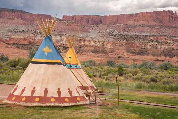 Tipi Tiendas Indias Americanas Parque Nacional Capitol Reef Estados Unidos Imágenes de stock libres de derechos