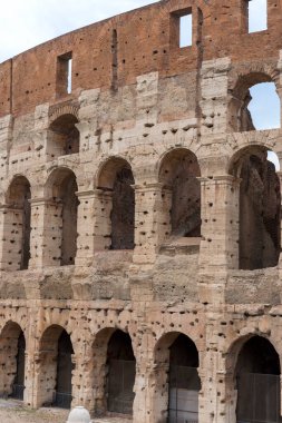 İtalya 'da Roma' daki kolezyum anıtının görüşleri ve ayrıntıları