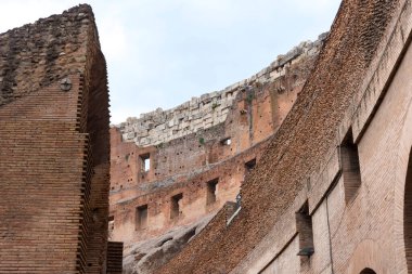 İtalya 'da Roma' daki kolezyum anıtının görüşleri ve ayrıntıları