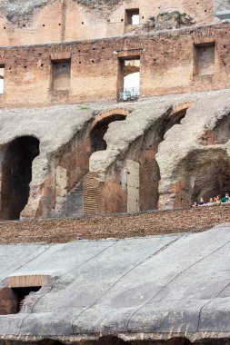 İtalya 'da Roma' daki kolezyum anıtının görüşleri ve ayrıntıları