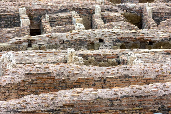 İtalya 'da Roma' daki kolezyum anıtının görüşleri ve ayrıntıları