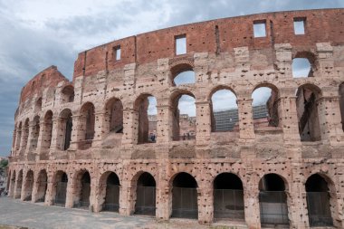 İtalya 'da Roma' daki kolezyum anıtının görüşleri ve ayrıntıları