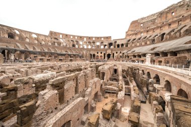 İtalya 'da Roma' daki kolezyum anıtının görüşleri ve ayrıntıları