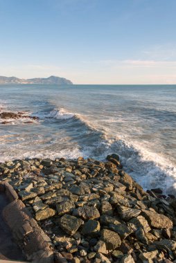 Liguria, Cenova 'da Boccadasse sahilinde deniz manzarası