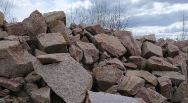 Taş ocağı ve madencilik..