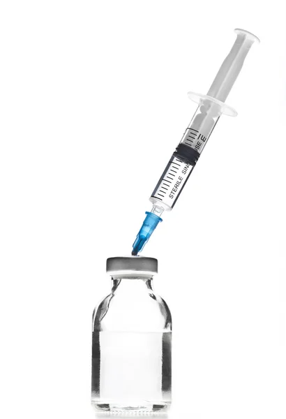 Frasco para injectáveis e seringa — Fotografia de Stock