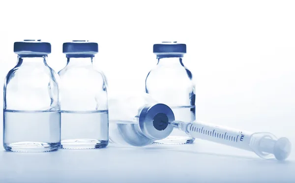 Vials and Syringe — Stock Photo, Image