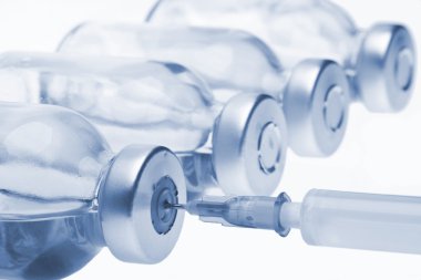 şişeleri ve şırınga