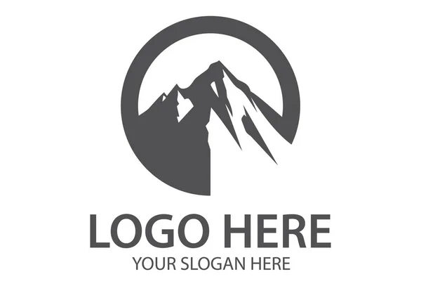 Czarno Biały Kolor Mountain Circle Logo Design — Wektor stockowy