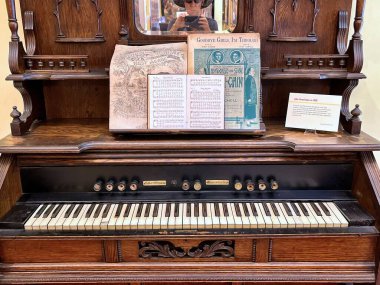 An Adler pump organ on display at a local museum