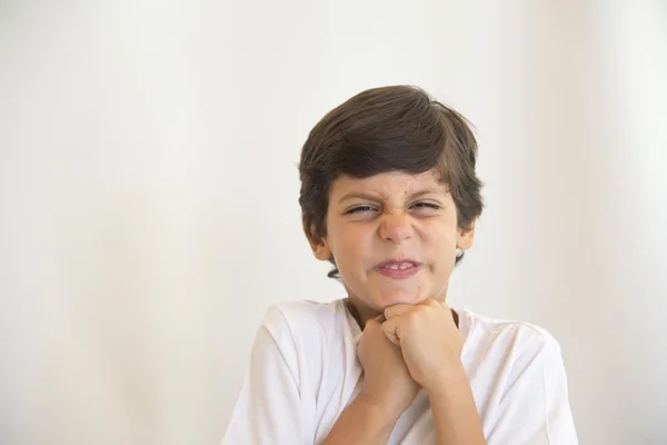 Crianças enfrentam expressão — Fotografia de Stock