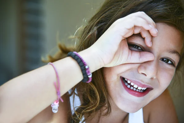 bir kızın oynak durumda yakın çekim