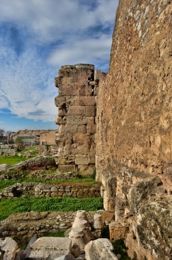 Atina Yunanistan'ın tarihi merkezi alandan sokak görünümü