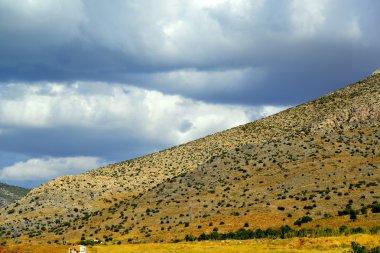 Atinalı bir banliyösünde üzerinde pastoral manzara
