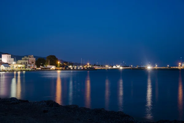 Aigina Adası liman gece