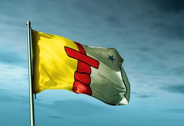 Bandera de Nunavut (Canadá) ondeando al viento — Foto de Stock