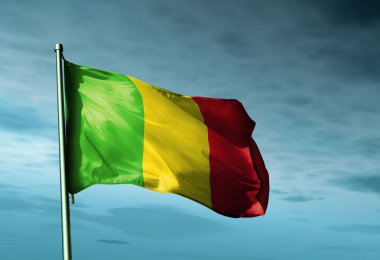 rüzgarda sallayarak mali bayrağı