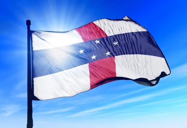Флаг Нидерландских Антильских островов развевается на ветру — стоковое фото