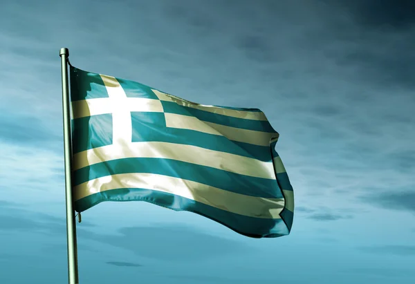 Греческий флаг, размахивающий на ветру — стоковое фото