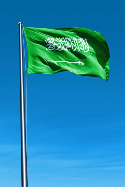 Bendera Arab Saudi mengibarkan angin — Stok Foto