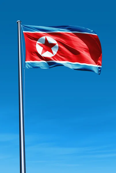 Bandeira da Coreia do Norte acenando ao vento — Fotografia de Stock