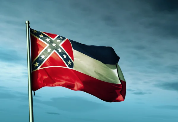 Миссисипи (США) флаг, машущий на ветер — стоковое фото