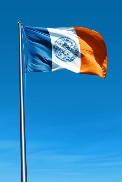 Bandeira de Nova Iorque (EUA) acenando ao vento — Fotografia de Stock