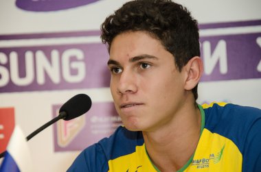 Donetsk, Ukrayna-Şub. 09: thiago braz da silva - Brezilya po