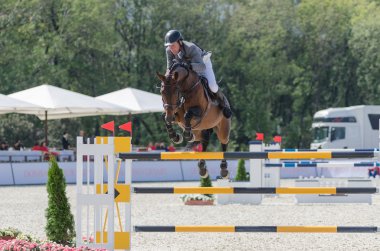 Donetsk, Ukrayna - 07 Eylül: Alman binici ludger beerbaum, 5 Uluslararası atlama turnuva donbass tur 2013 csi5