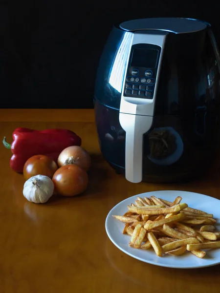 Air Fryer Table French Fries Vegetables Healthy Food Concept Fotos De Bancos De Imagens Sem Royalties