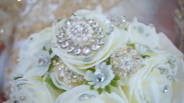 Bride White Bouquet Decorated Precious Stones — Stockvideo
