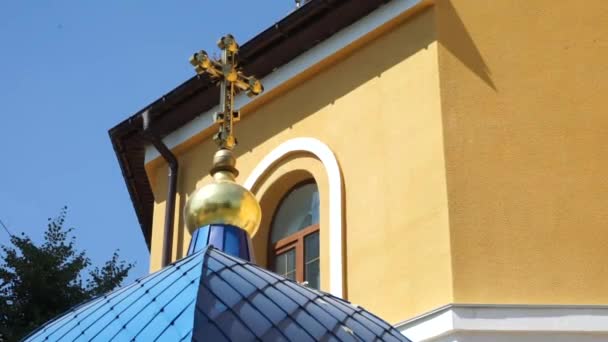 Golden Cross Dome Orthodox Christian Church — Vídeo de Stock