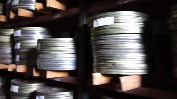 Reels Film Movie Projector Stored Metal Cases Warehouse — Vídeos de Stock