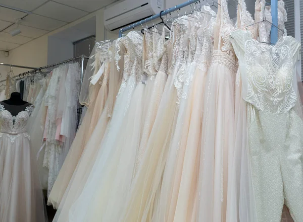White Cream Wedding Dresses Hanger Bridal Boutique Close — Photo