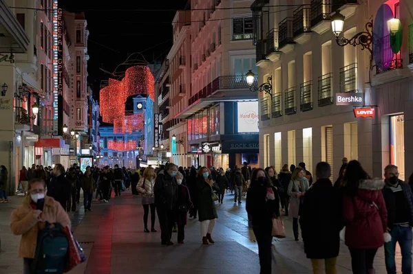 Madrid España 2021 Madrid España 2021 Famosa Calle Preciados Madrid Imágenes de stock libres de derechos