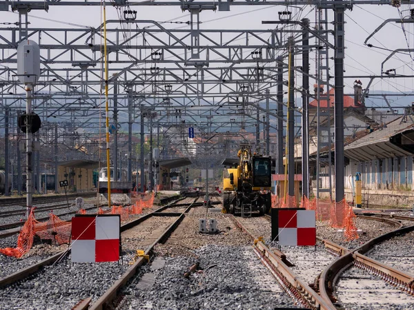 Monforte Lemos Lugo Spanien 2022 Tågspår Uppförande Med Röda Och — Stockfoto