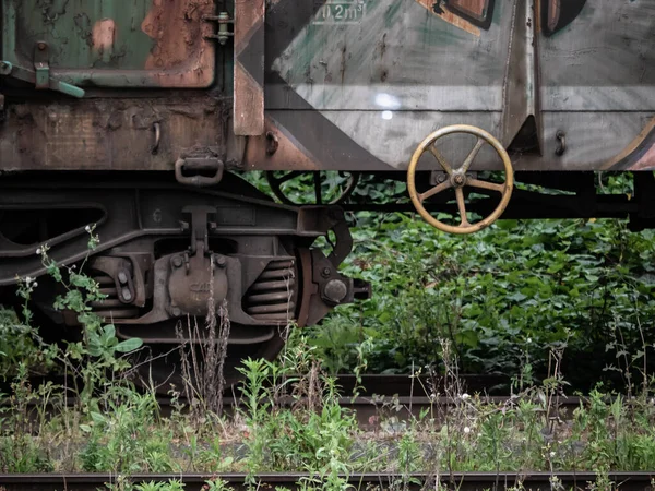 Yellow Metal Wheel Used Parking Brake Vehicle Located Side Wagon — Stock Photo, Image