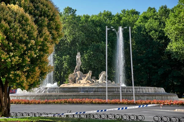 Madrid Spain 2022 Statue Fountain Roman God Sea Neptune Surrounded — 스톡 사진