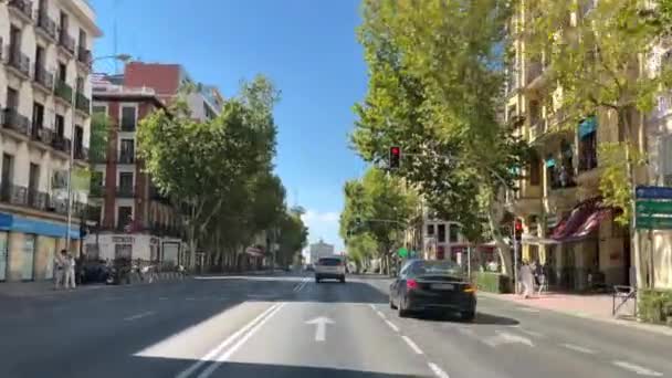 Madrid Spain 2022 View Car Stopping Red Traffic Light While — Wideo stockowe