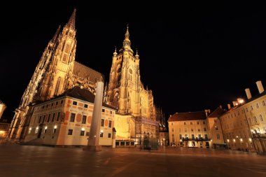 Gotik st. vitus Katedrali üzerinde gece, Çek Cumhuriyeti Prag Kalesi